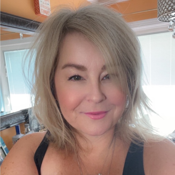 christineesp792